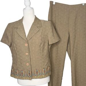 Sag Harbor Embroidered Top and Pants Grandmacore Cottagecore size 12p